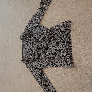 Jones New York Black and Gray Animal Print Blouse